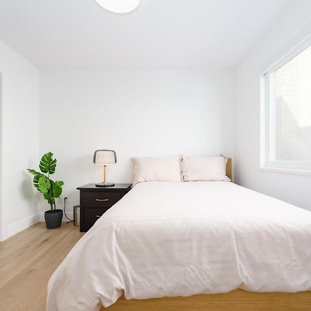 Steveston Village Bed And Breakfast Richmond Esterno foto